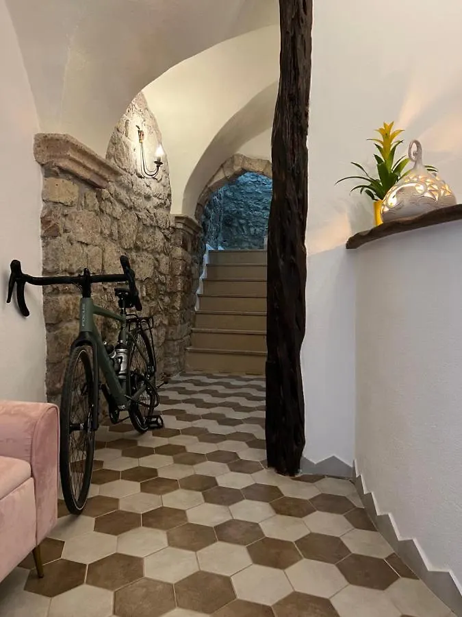 Отель для свиданий Regnos Altos Boutique Rooms Боса